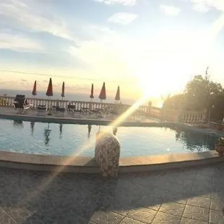 Hotel Villa Rita-3